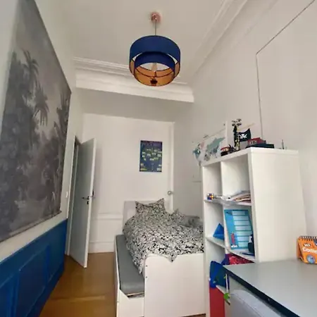 Bright Family - Recently Renovated * Paris